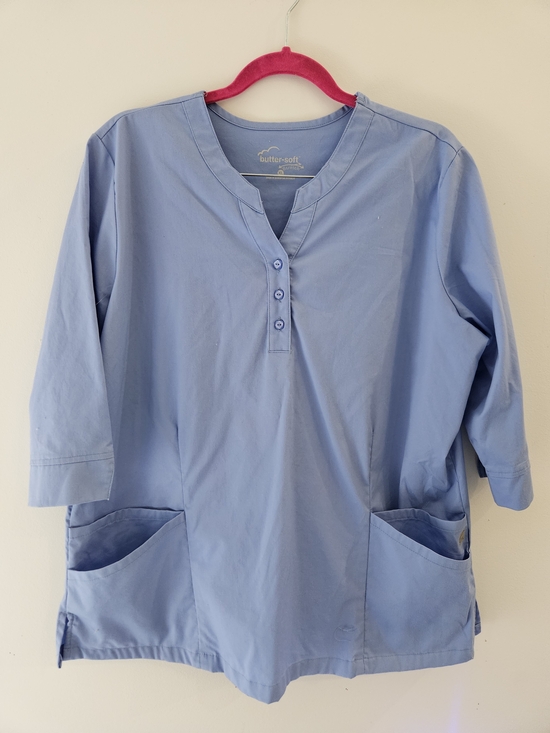 Butter Soft Tops - Butter light blue Butter-Soft Henley Scrub Top